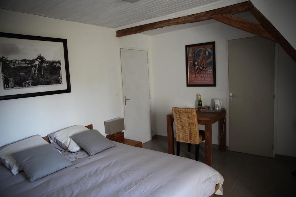 Bed and Breakfast La Grange O Belles Champfremont Экстерьер фото